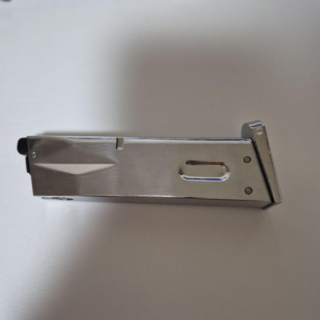 東京マルイ　m92f　ガスブローバック　[スタンド付き]