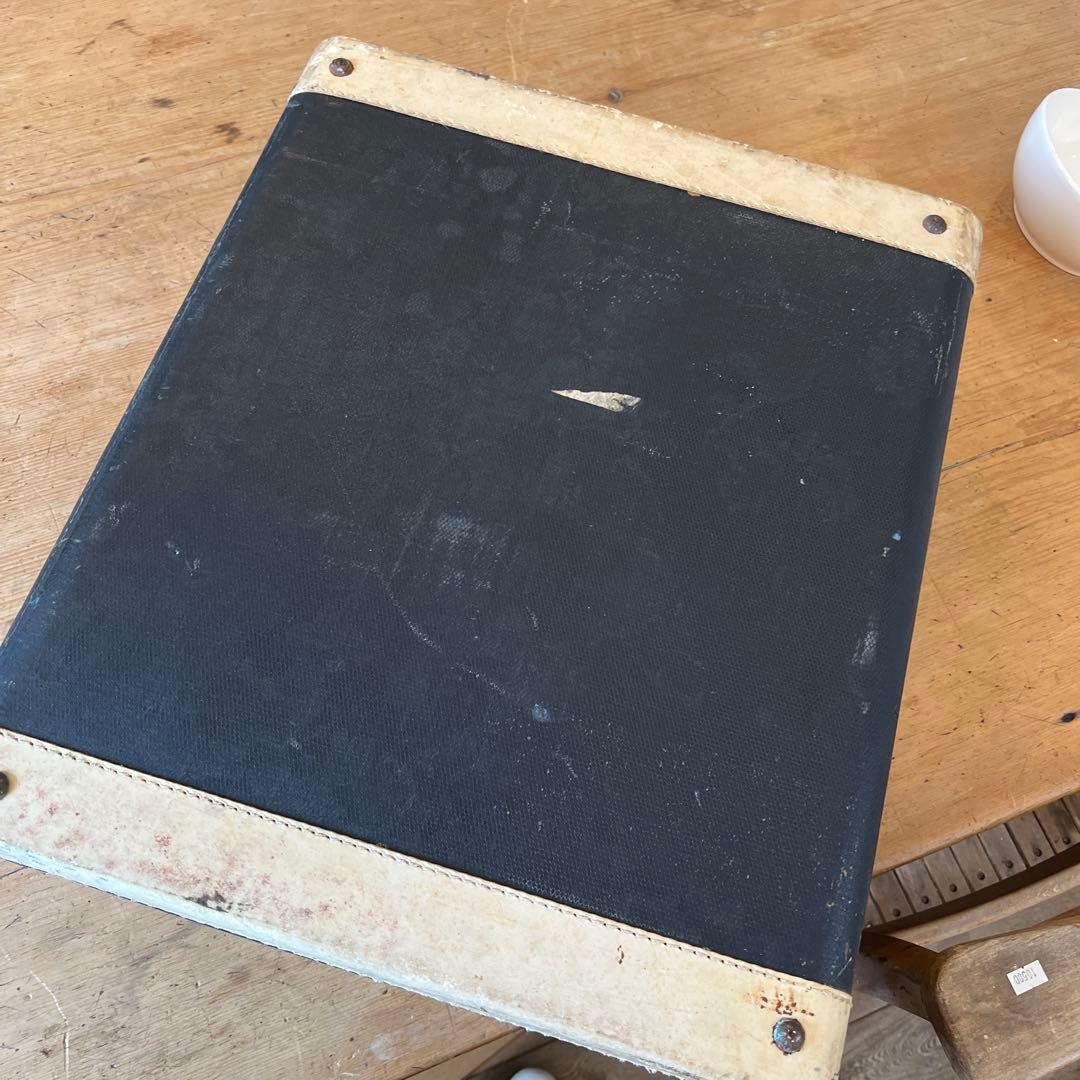 米国アンティークトランクケース