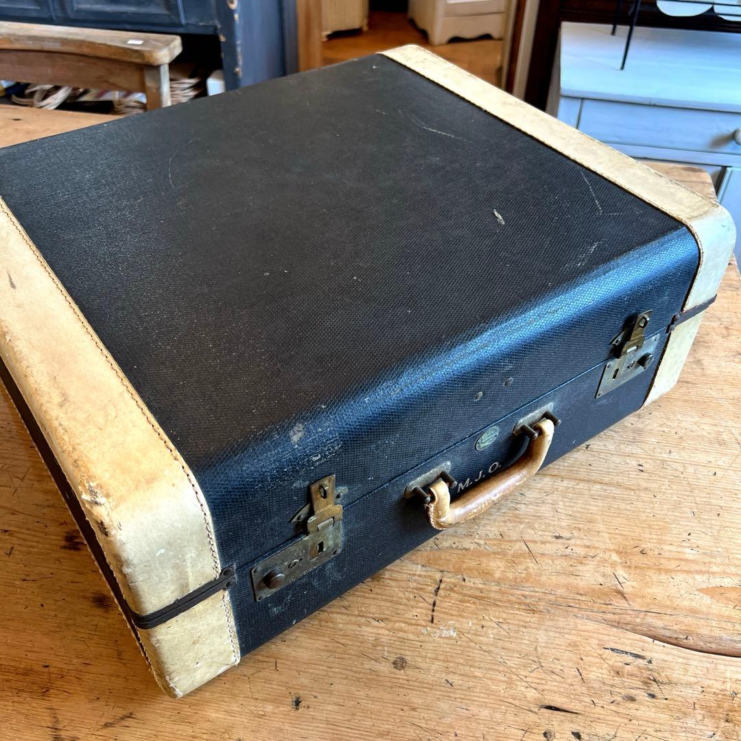 米国アンティークトランクケース