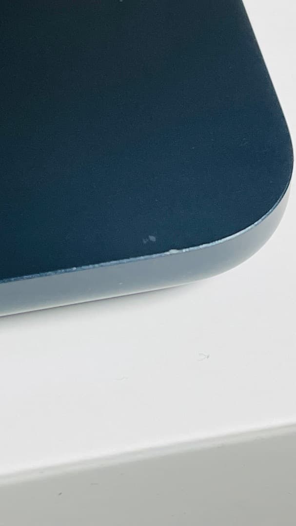 Macbook Air M2 2022 13インチ 8GB/512GB