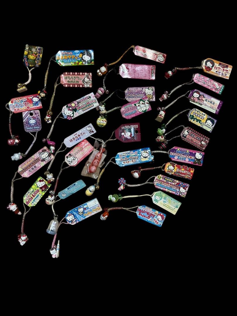 ハローキティ ストラップ　まとめ売り　根付け　ご当地など　120個　キティちゃん