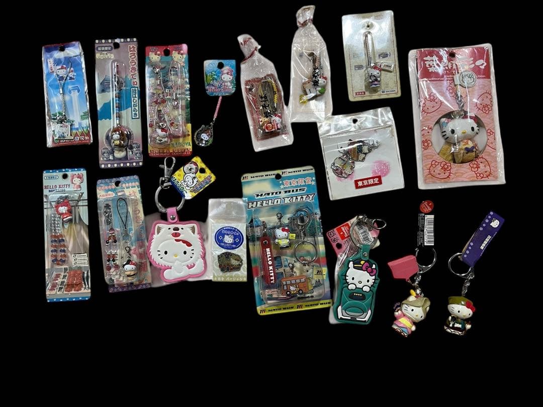 ハローキティ ストラップ　まとめ売り　根付け　ご当地など　120個　キティちゃん
