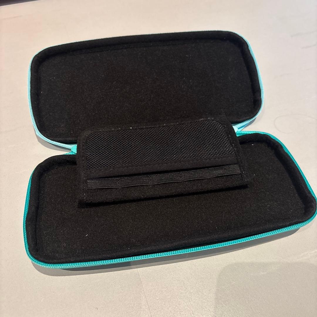 Nintendo Switch 本体セット　携帯ケース付