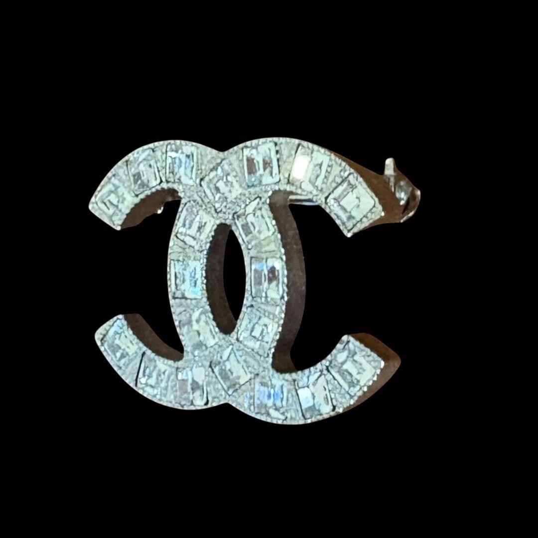 美品✨CHANEL CC Logo Brooch / シャネル ブローチ