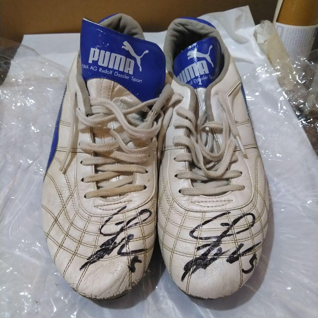 田中誠　サイン入りシューズ