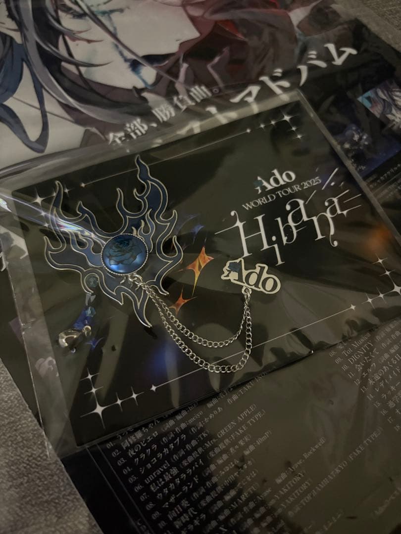 Ado Hibana vip 入場特典 ブローチ