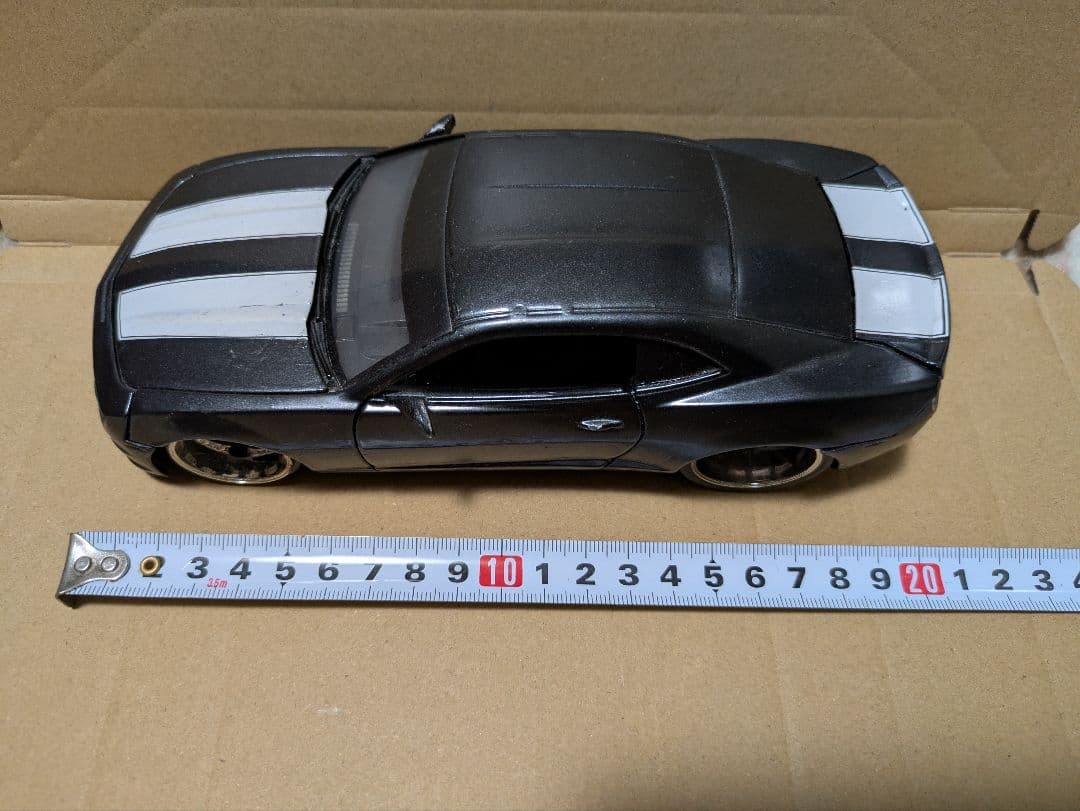 シボレー　2010 カマロ SS　1/24