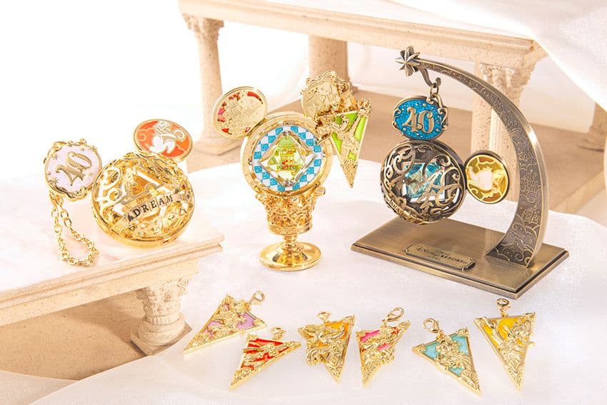 ディズニーモーメンツゴーラウンド「ハーモニーインカラー」組立済み完成品記念セット