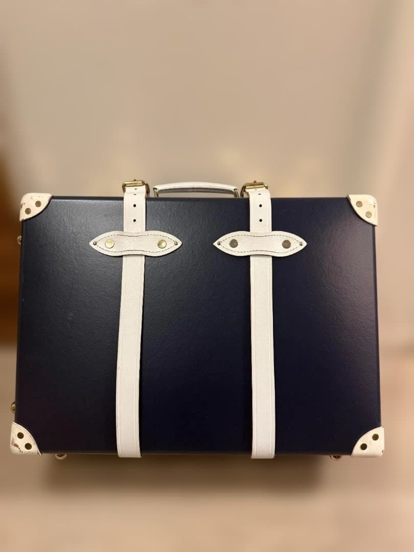 グローブトロッター　キャリーケース 　21インチ　サントリーニ限定モデル