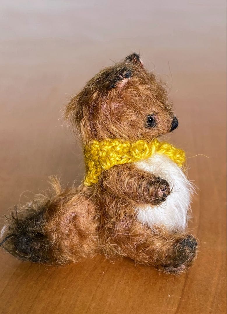 moriのえほん様　黄色スカーフのたぬき　ぬいぐるみ　ミニチュア　ハンドメイド
