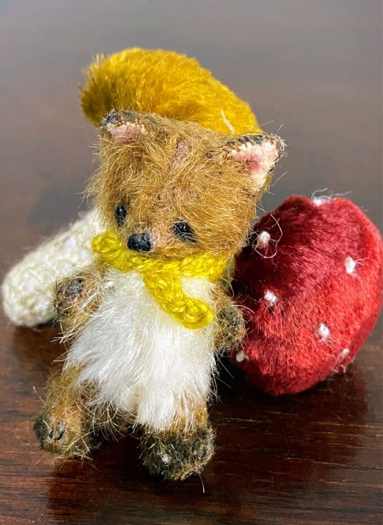 moriのえほん様　黄色スカーフのたぬき　ぬいぐるみ　ミニチュア　ハンドメイド