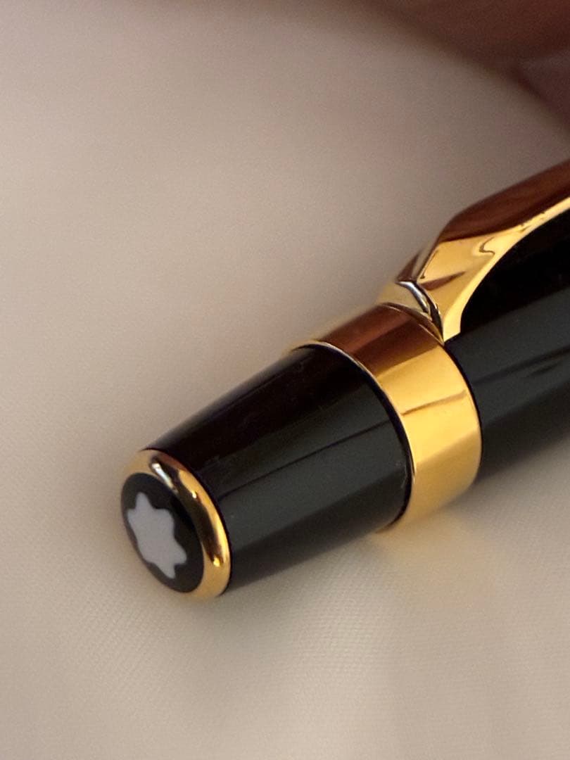 ◾️モンブラン ボエム ルージュボールペン＆レザーペンケース ■新品リフィル付属◾️