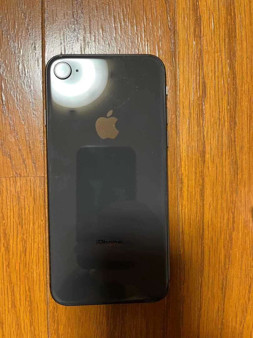 Apple iPhone 8 本体 「美品」