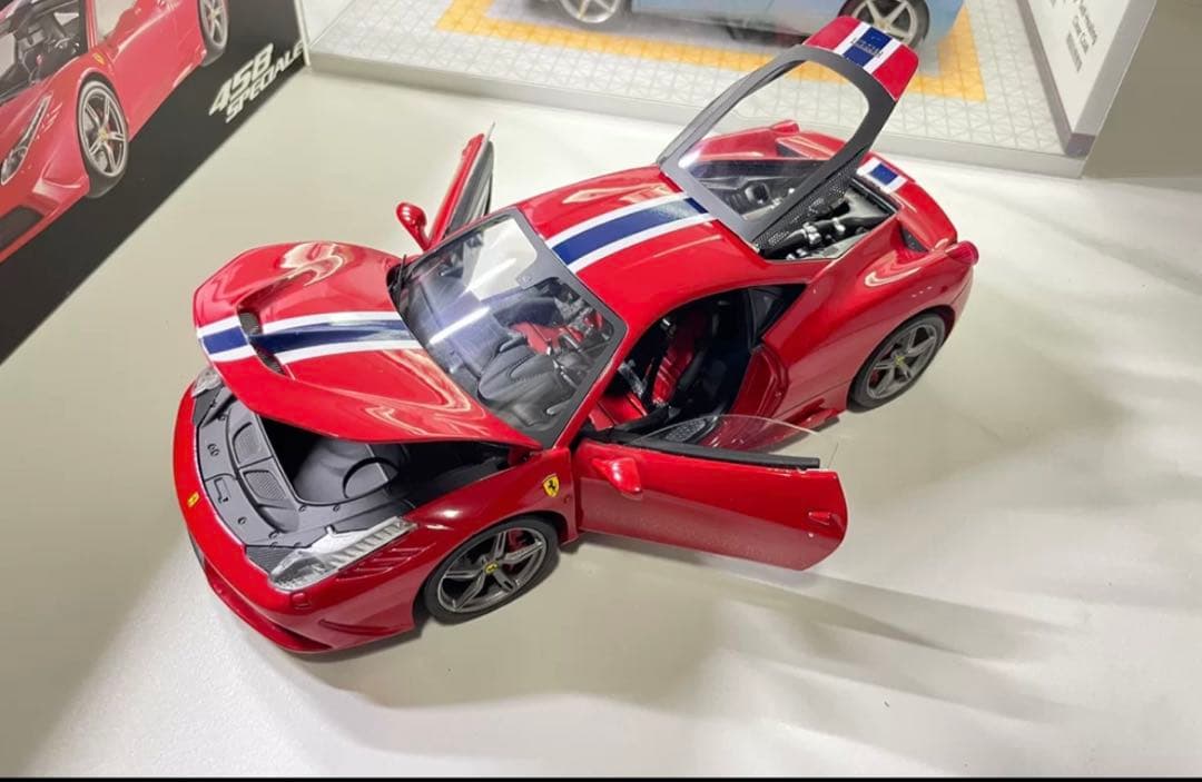 1/18 ホットウィール フェラーリ 458 スペチアーレ 京商 オートアート