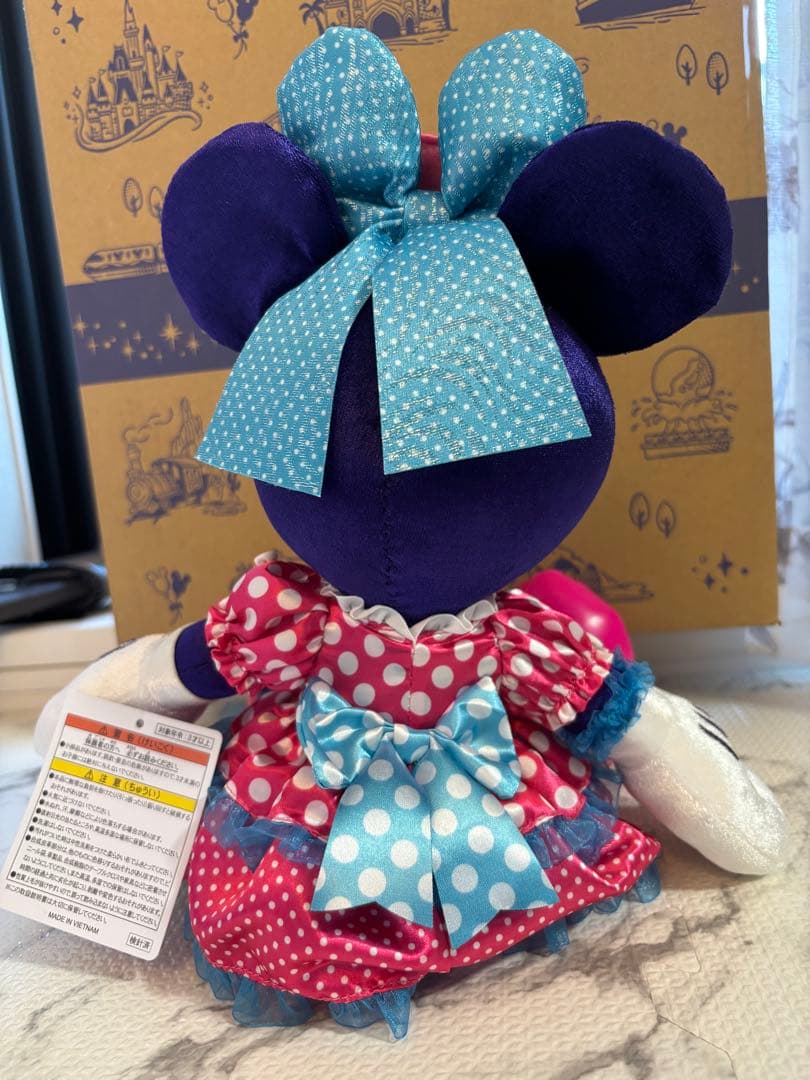 ディズニー　パルパルーザ　ミニーのファンダーランド　ぬいぐるみ　ぬいぐるみバッジ