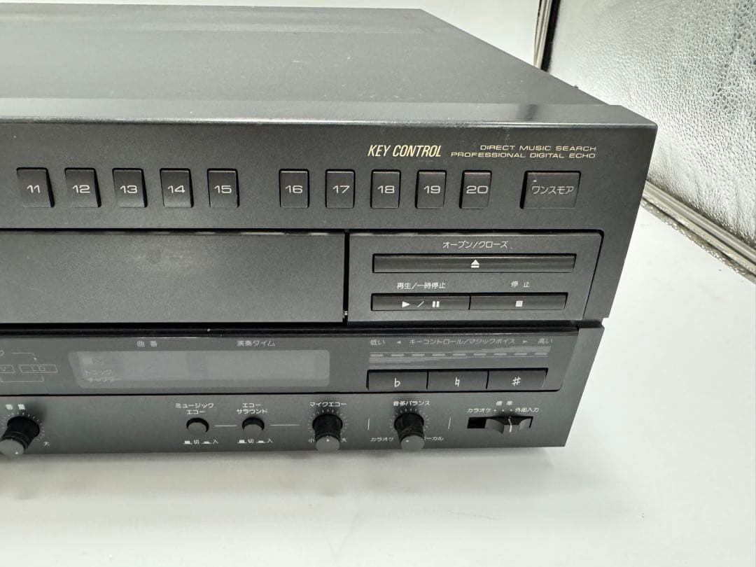 美品 パイオニア（PIONEER）カラオケLDプレイヤー CLD-K800