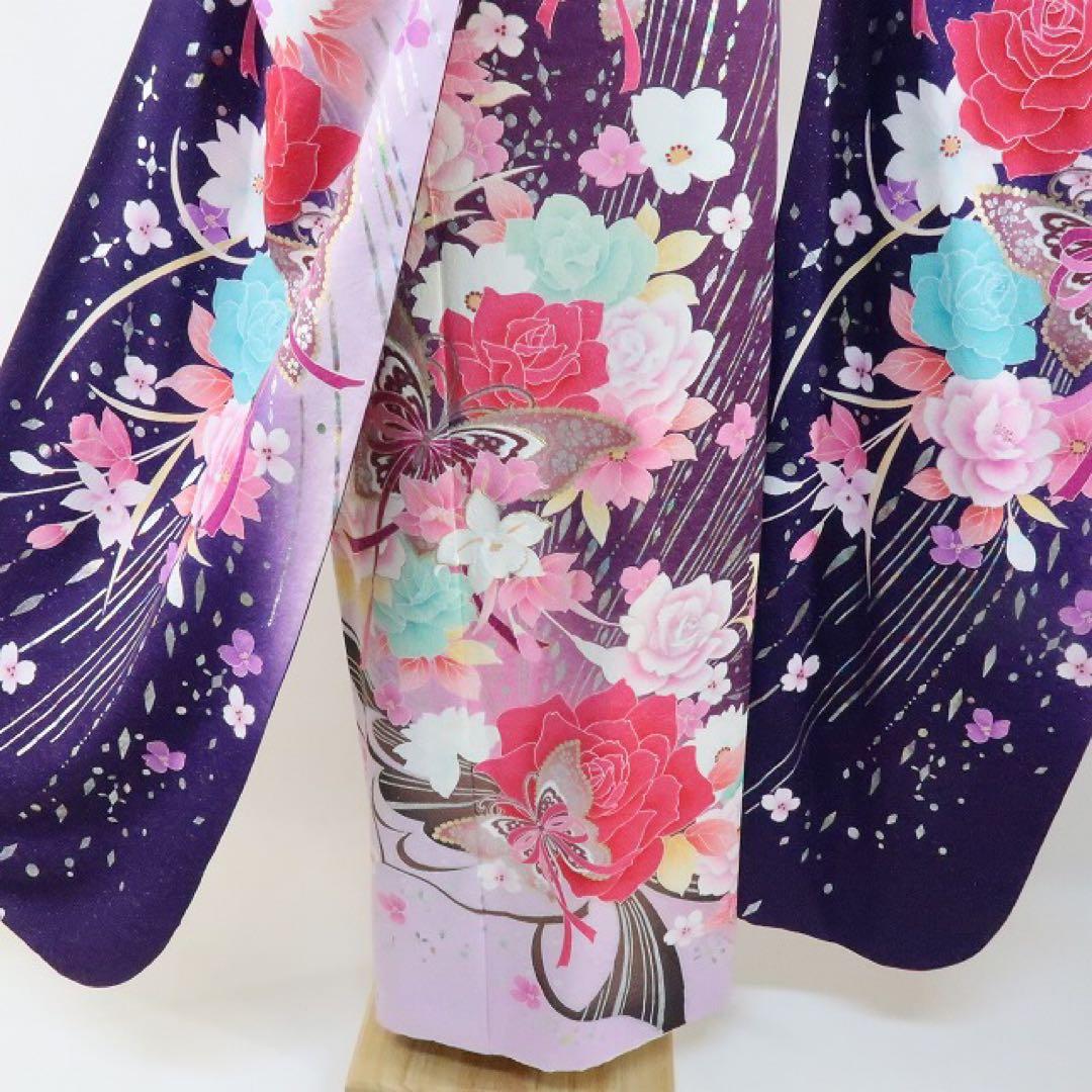 ヒロりん✺美品 正絹 銀通し 刺繍 蝶 薔薇 トール振袖 着物 A1744