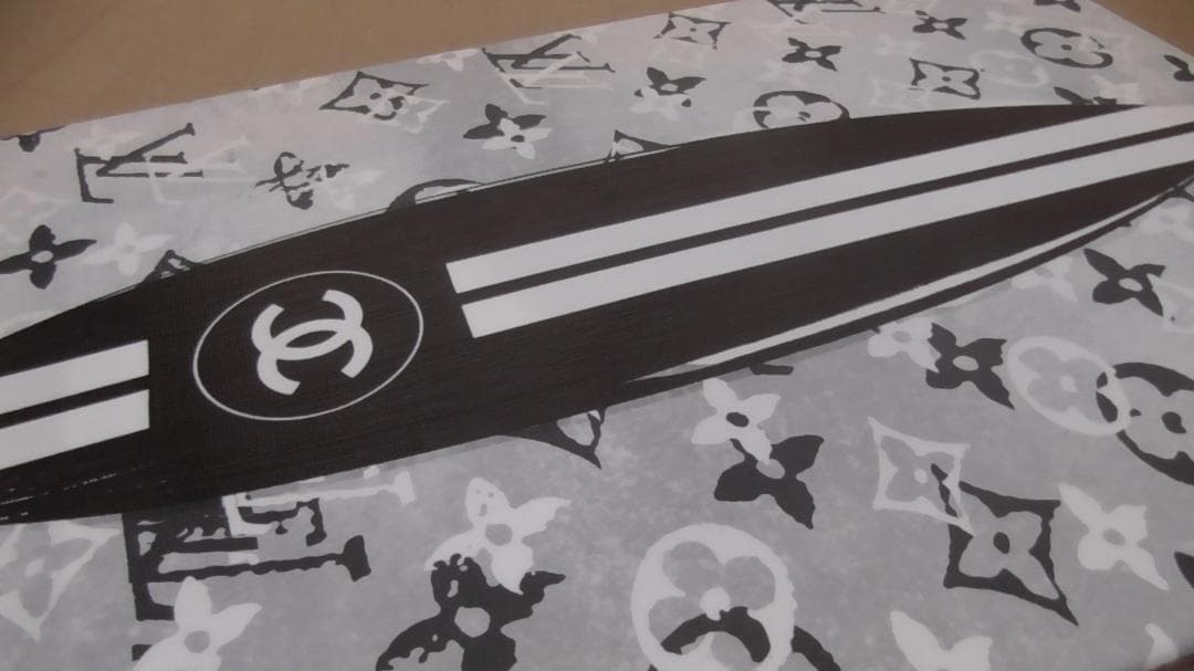 オリバーガル ルイヴィトン シャネル アートパネル 保管品 サイズ38×25