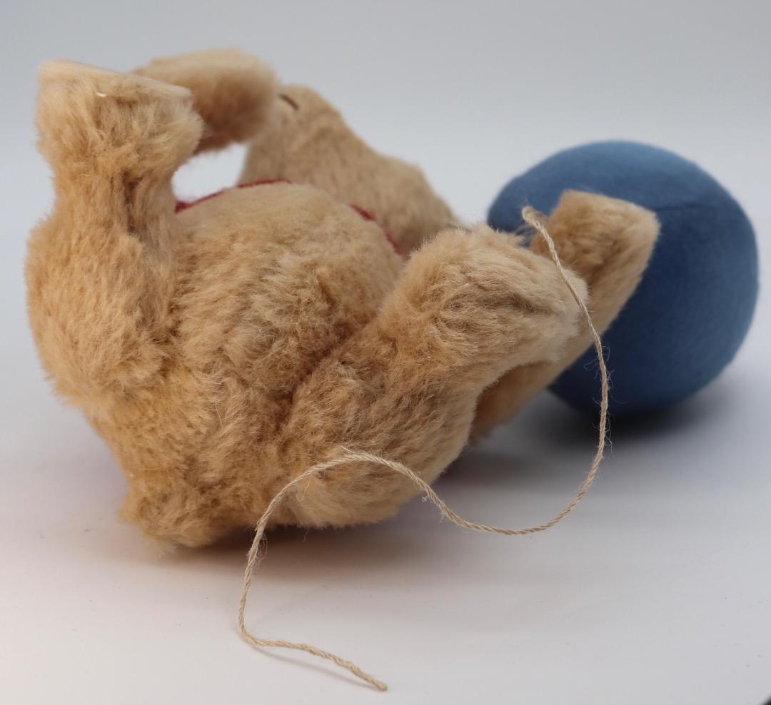 R. John Wright 日本限定品 Pooh's Blue Balloon