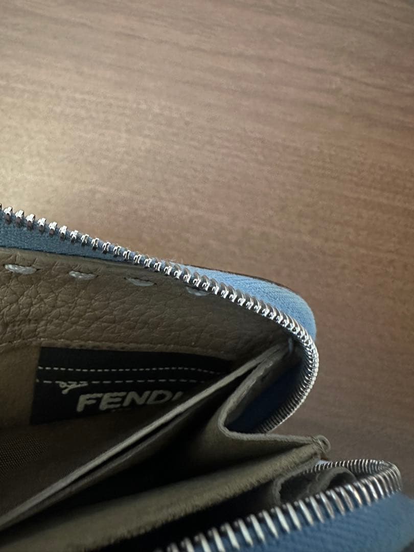 FENDI フェンディ レザー ケース ブルー系