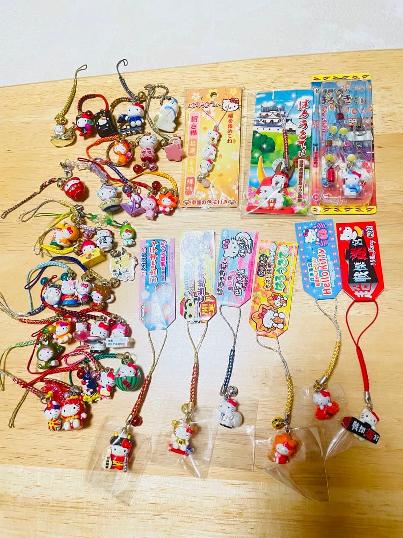 ご当地ハローキティ ストラップセット