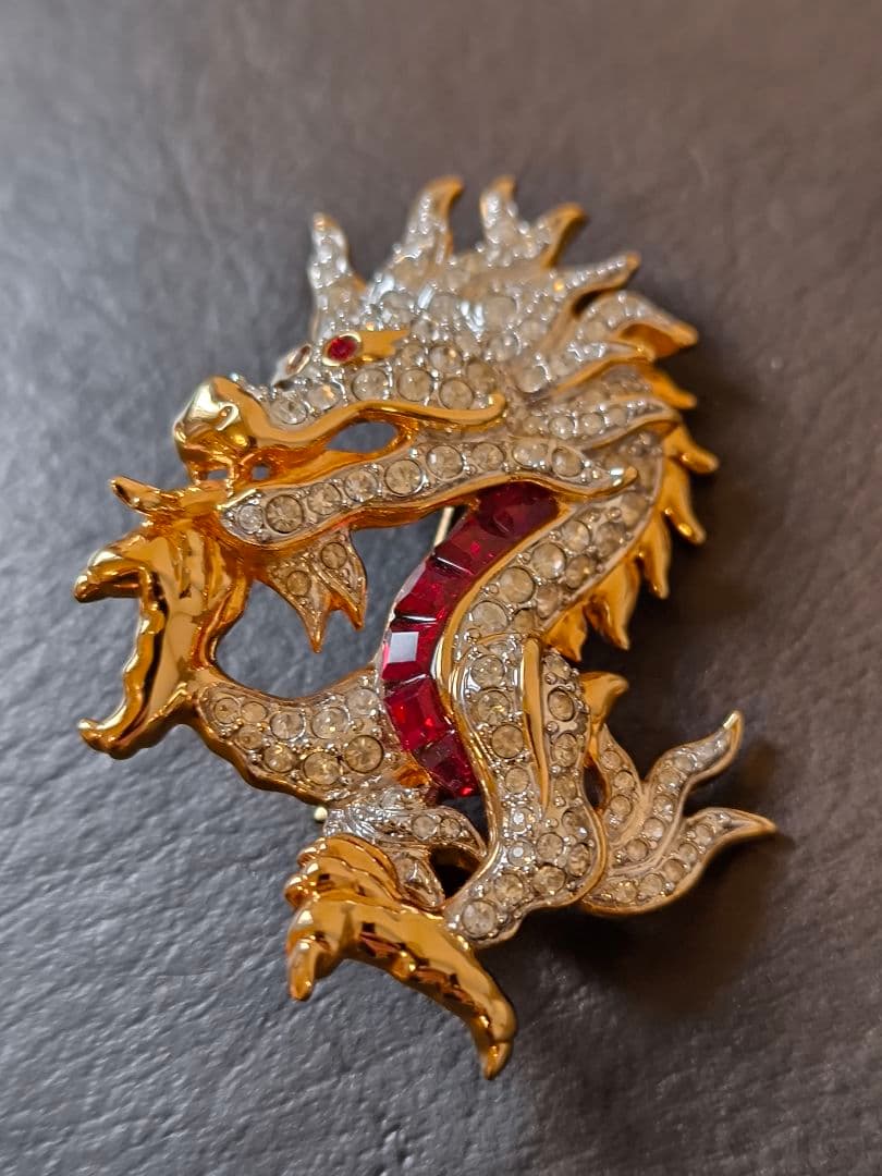 希少 SWAROVSKI スワロフスキー ブローチ ドラゴン 竜 龍