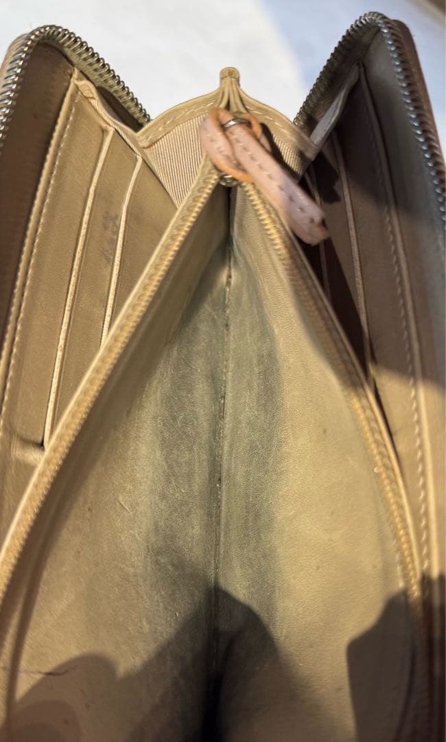 CHANEL ココマーク ウルトラステッチ ラム 財布