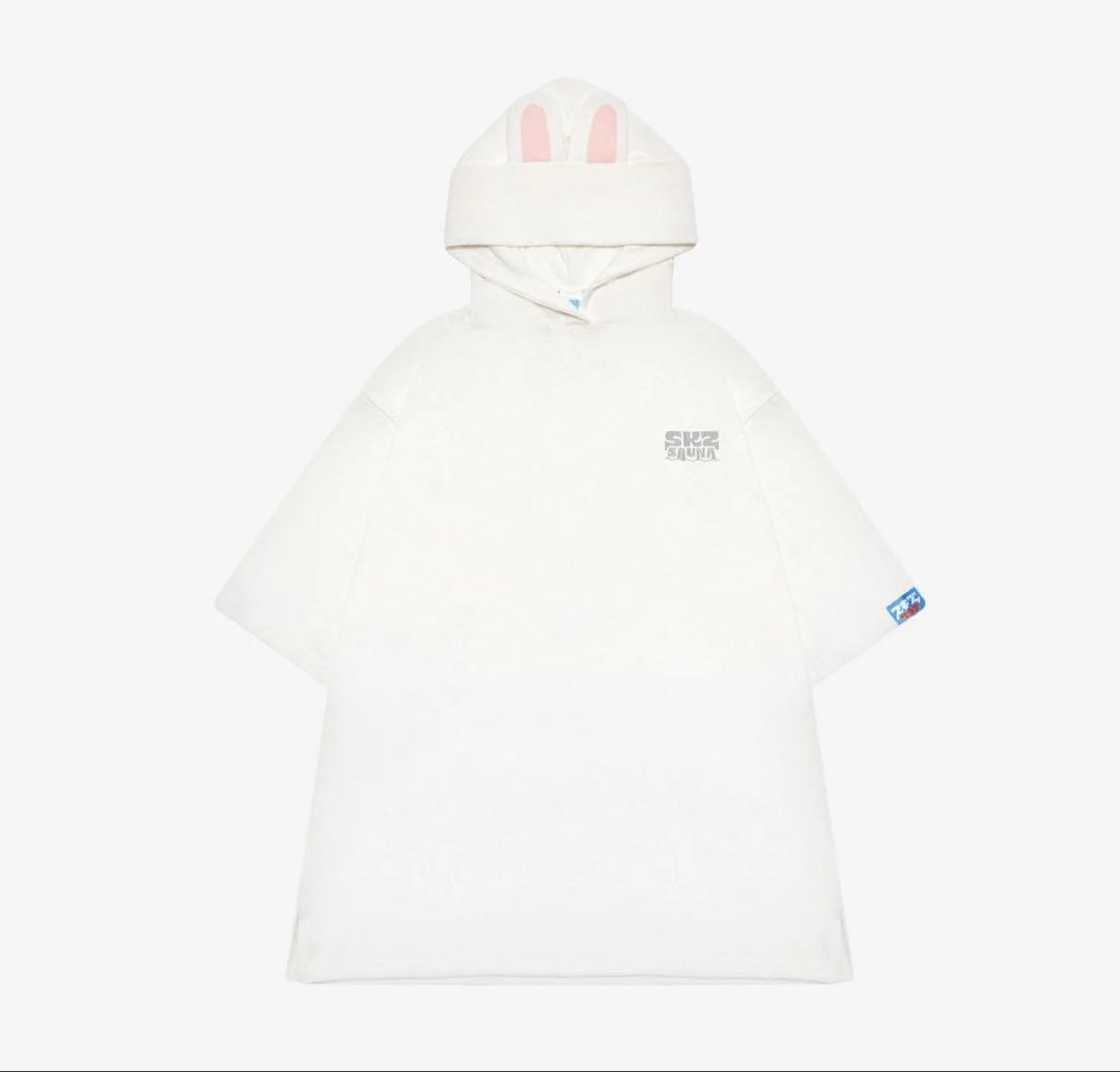 stray kids リノ leebit ポンチョ ポップアップストア 新品