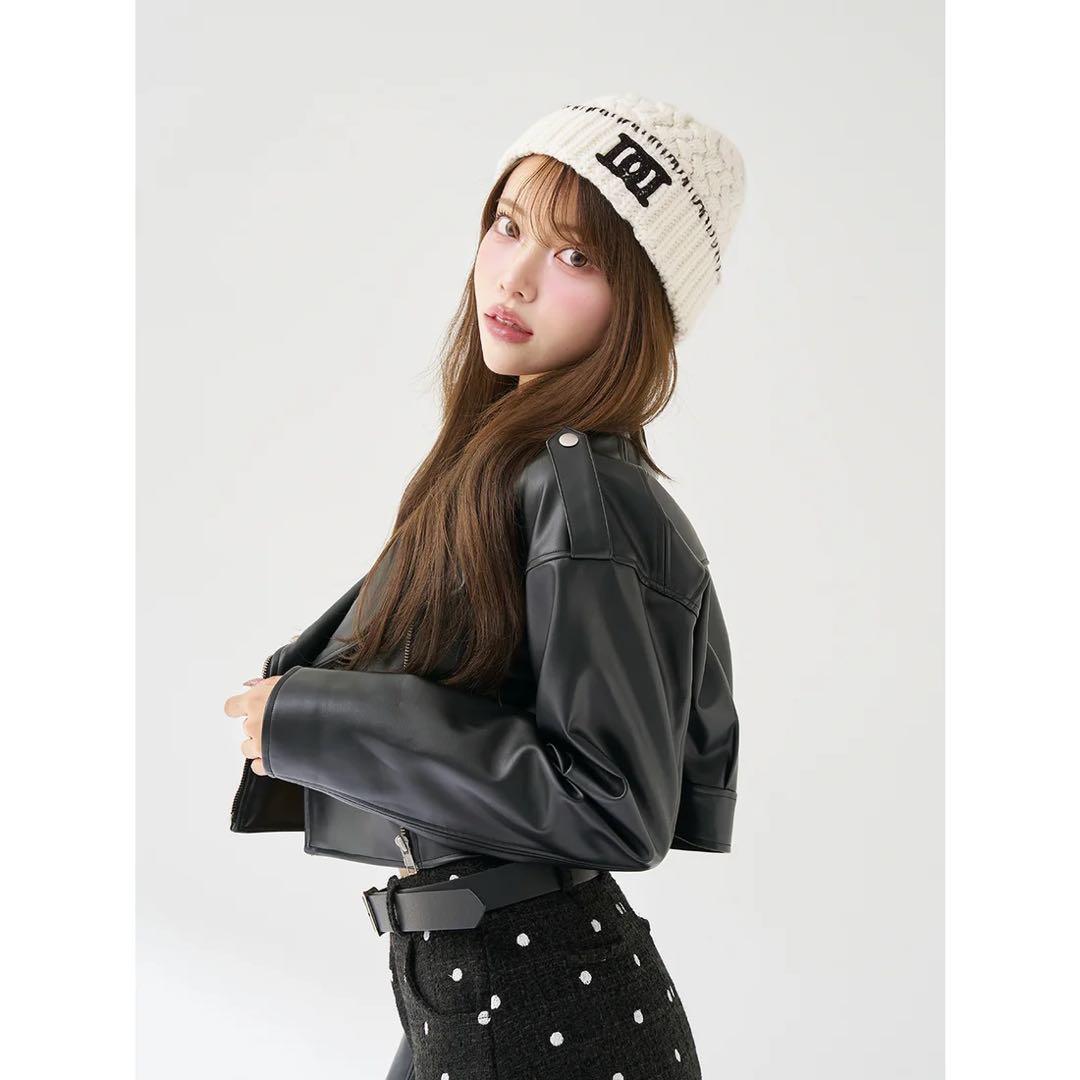 新品未開封タグ付き ダーリッチ DDロゴバスケットニットビーニー ホワイト 白