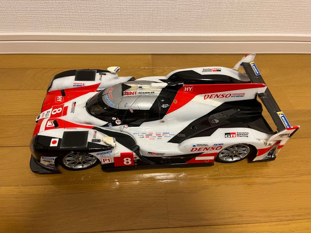 タミヤ　トヨタ TS050 1/10 F103GT 電動ラジコンカー