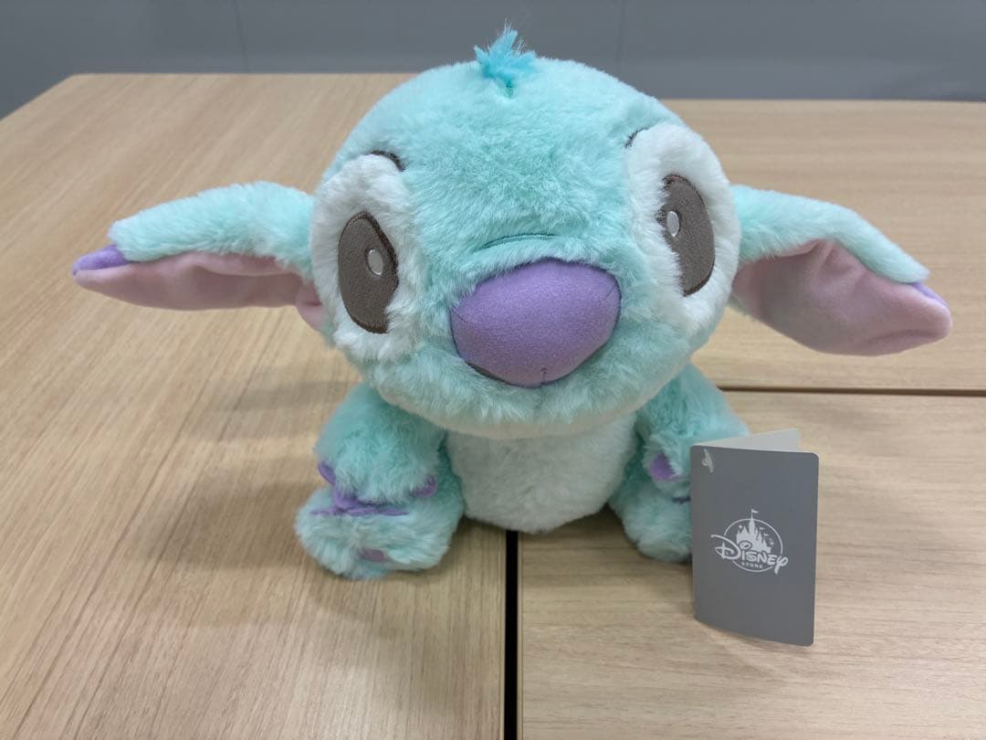 【新品未使用】希少品スティッチ ぬいぐるみ 高さ23cm x 横22cm