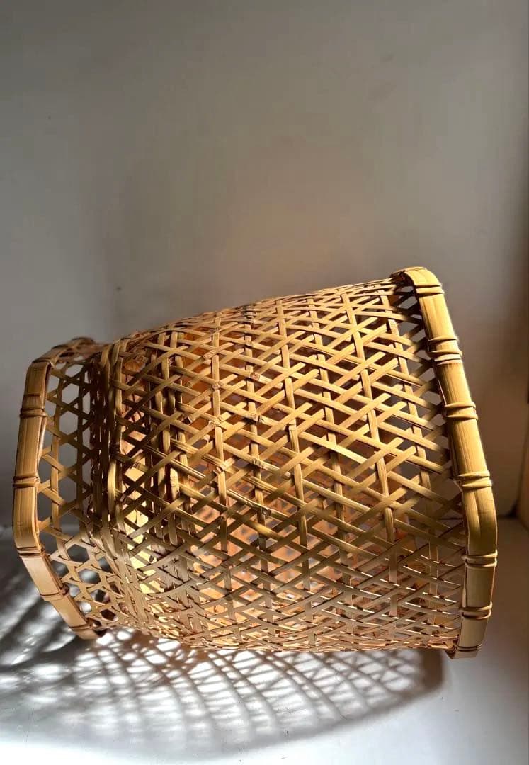 689 民芸 工芸 竹細工 竹かご 六角かご 脱衣カゴ 籠 インテリア 美品