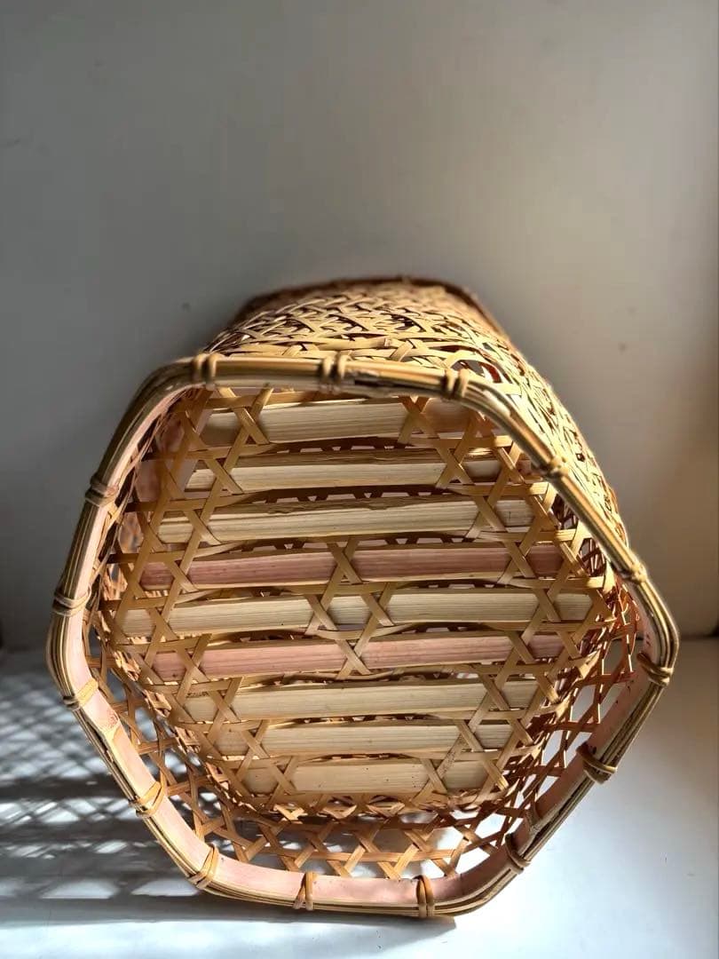 689 民芸 工芸 竹細工 竹かご 六角かご 脱衣カゴ 籠 インテリア 美品
