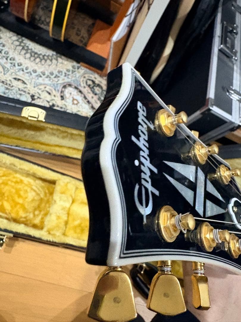 エピフォン レスポールカスタムInspired by Gibson Custom