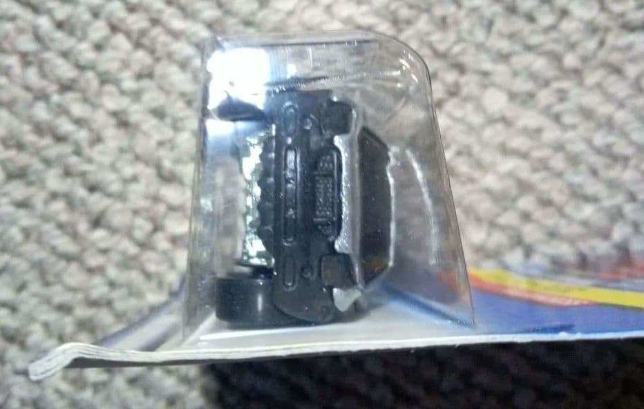 いすゞビークロス 2種HotWheels珍品未開封