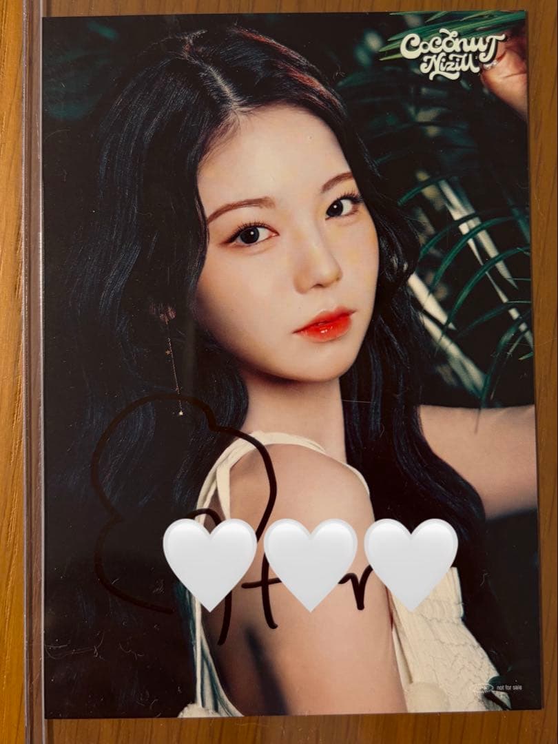 NiziU AYAKA Coconut ココナッツ 直筆サイン アヤカ