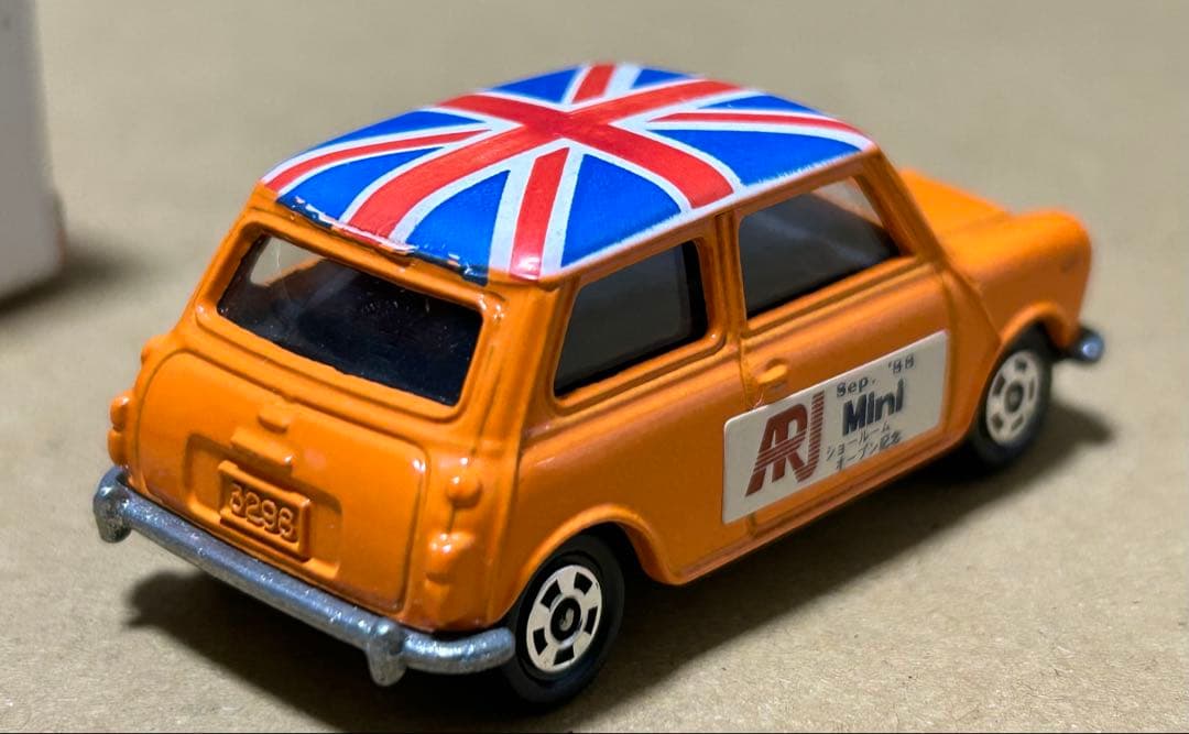 トミカ ミニクーパー ARJ ローバージャパン