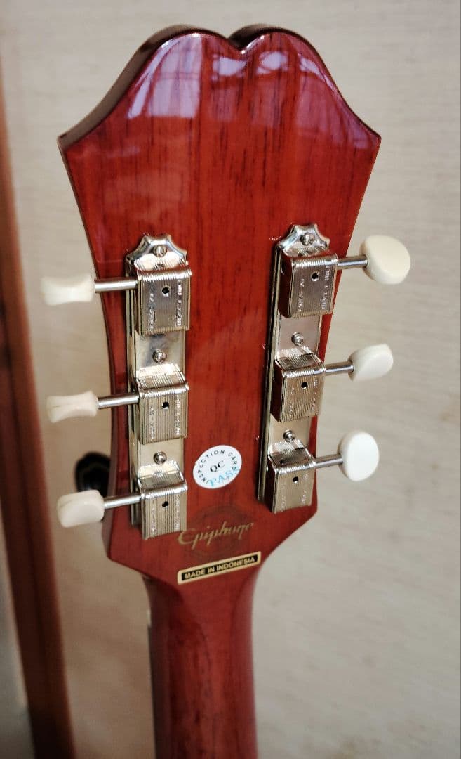 Epiphone Caballero FT30 キャバレロ