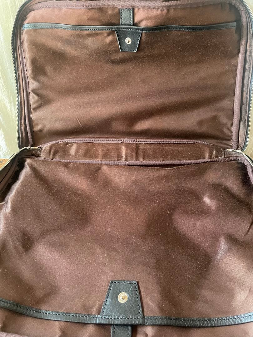 【3回使用】万双　シモーネＢＯＸ　ダブル天ファスナー　ブラック　ストラップ有り