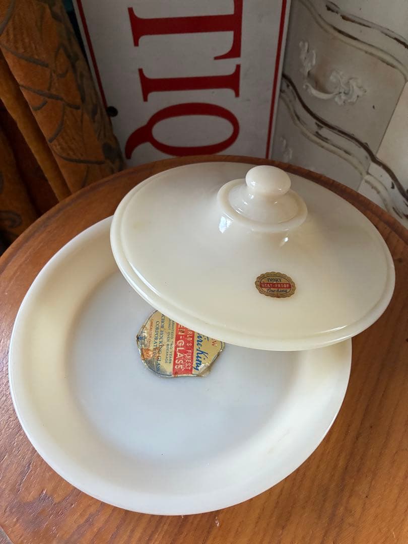 ファイヤーキング　パイ　プレート　キャセロール　アイボリー　テーブルサーバー美品