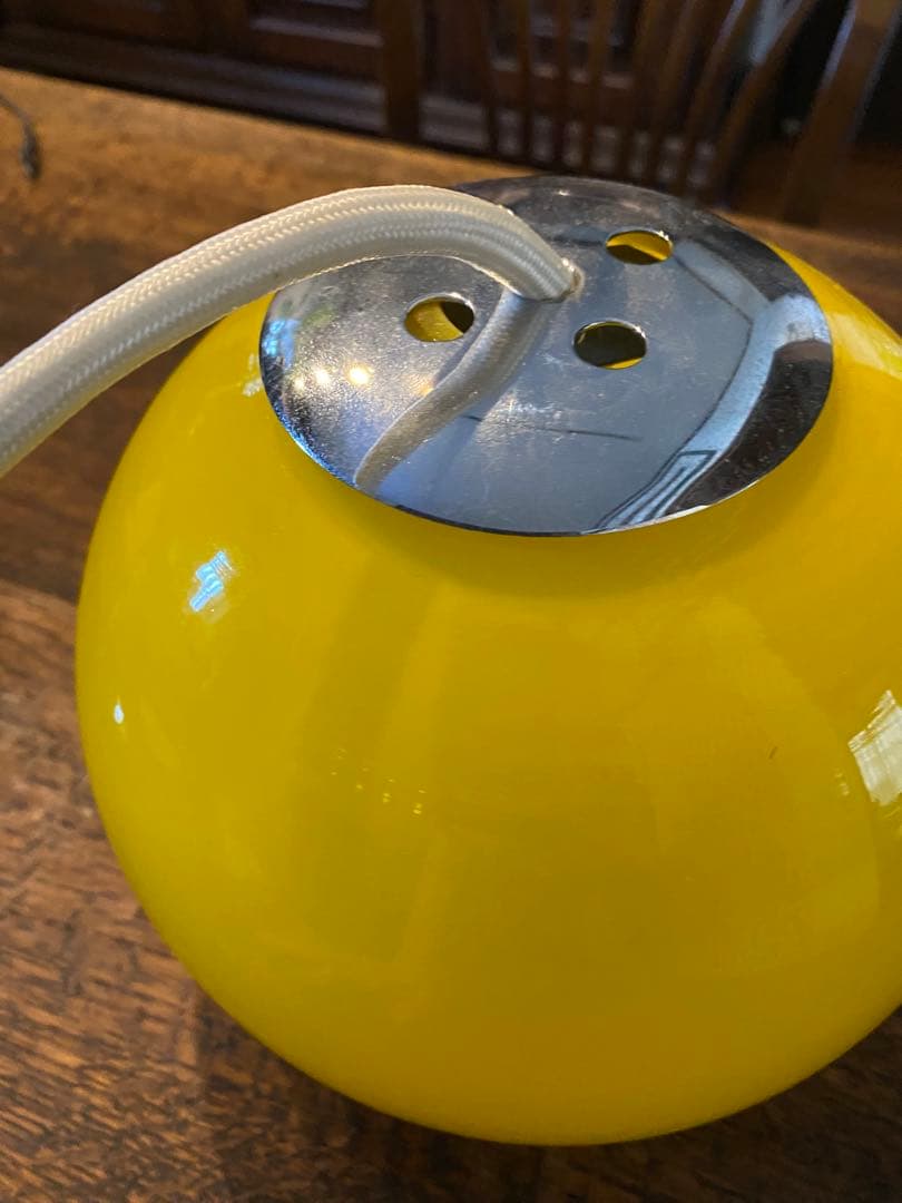 レトロ　黄色　ガラス　ペンダントライト