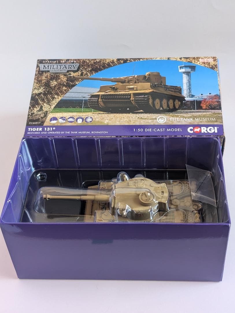【新品未開封】英国コーギー社 タイガー131戦車ボービントン博物館CC60517