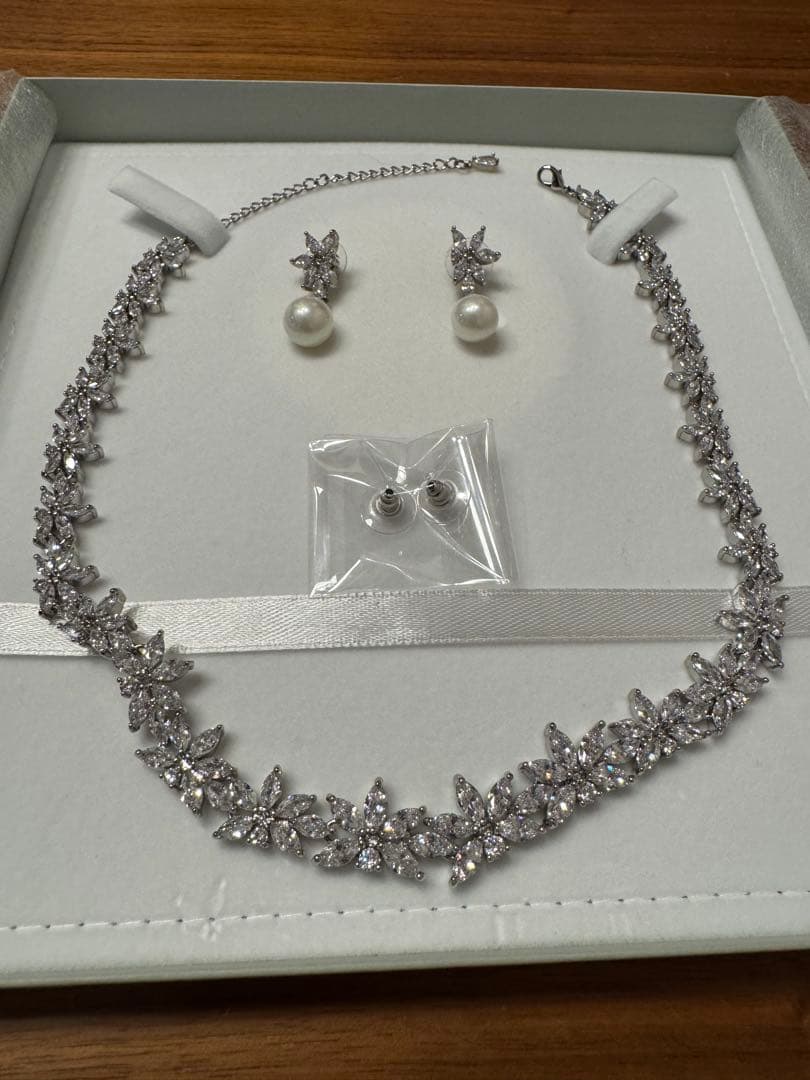 Stella Bridal キュービックジルコニア アカシア ネックレス＆ピアス