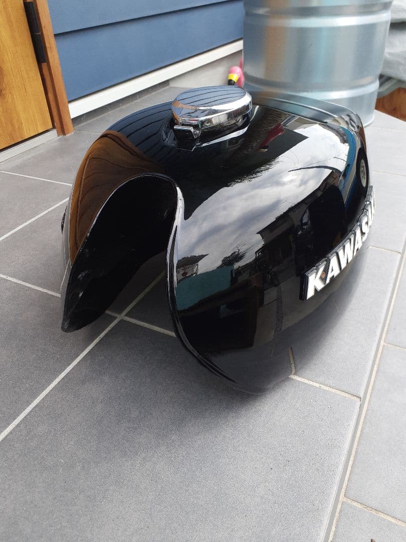 Z1 Z2 純正タンク　外装セット　旧車　カワサキ