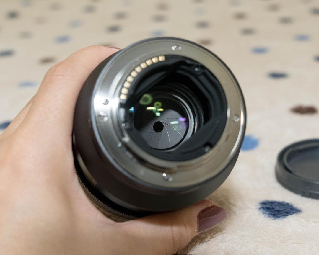 SONY FE 85mm F1.8 単焦点レンズ SEL85F18