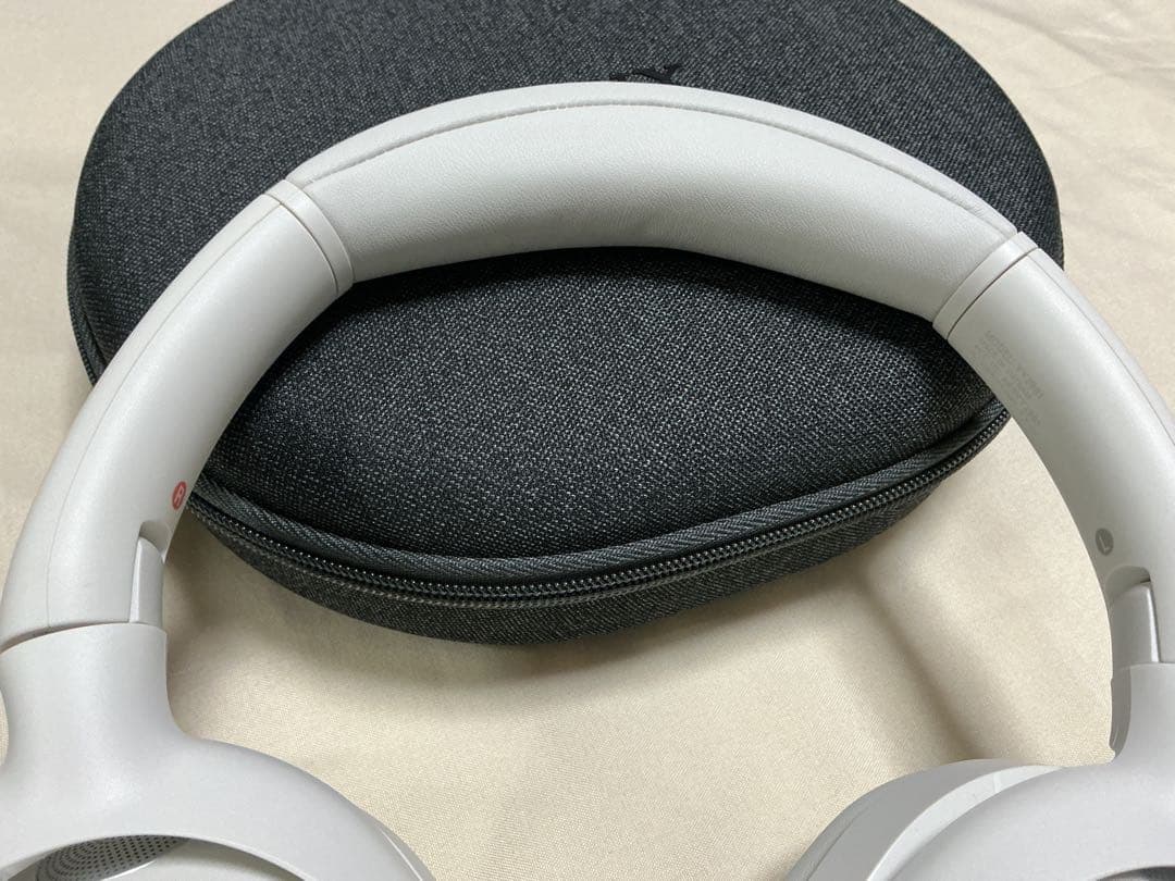 ソニー ヘッドホン ULTWEAR WH-ULT900N オフホワイト