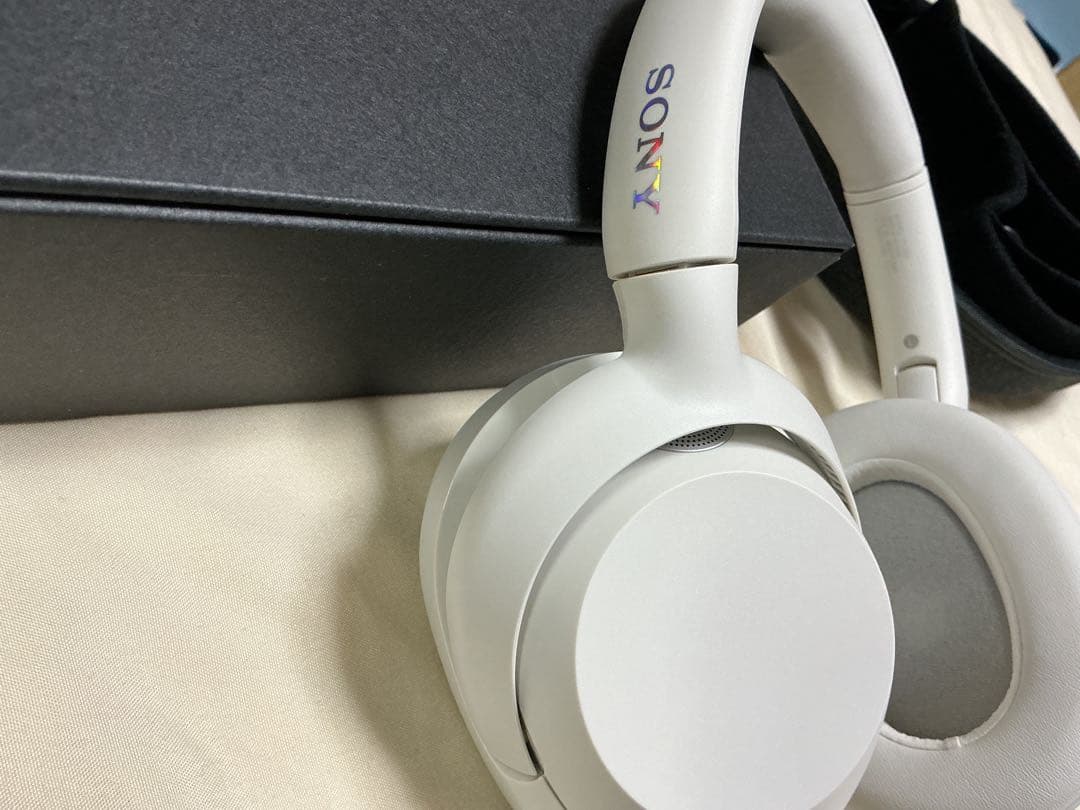 ソニー ヘッドホン ULTWEAR WH-ULT900N オフホワイト