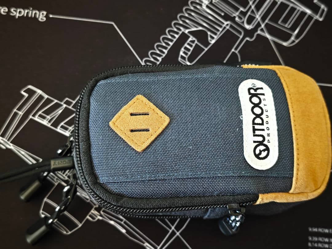 Sony Cyber-shot RX100 VI（DSC-RX100M6）