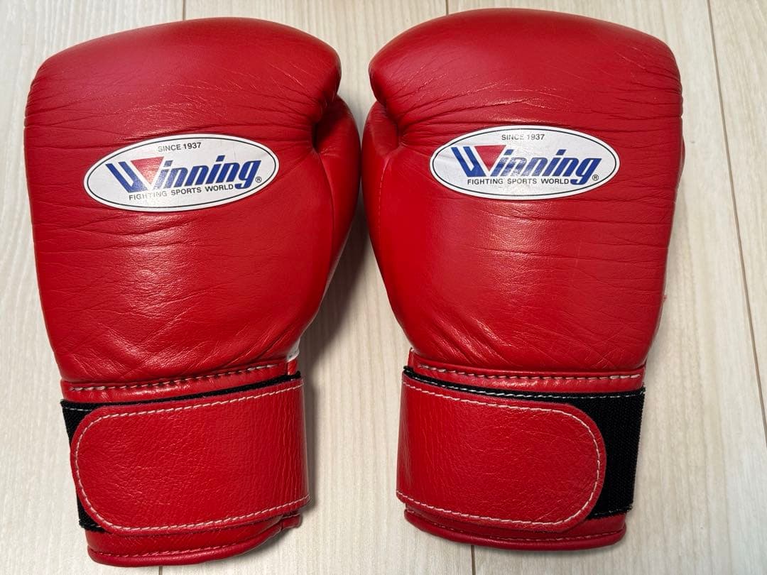 winning ウイニングボクシンググローブ8oz 箱付き　美品　マジックテープ