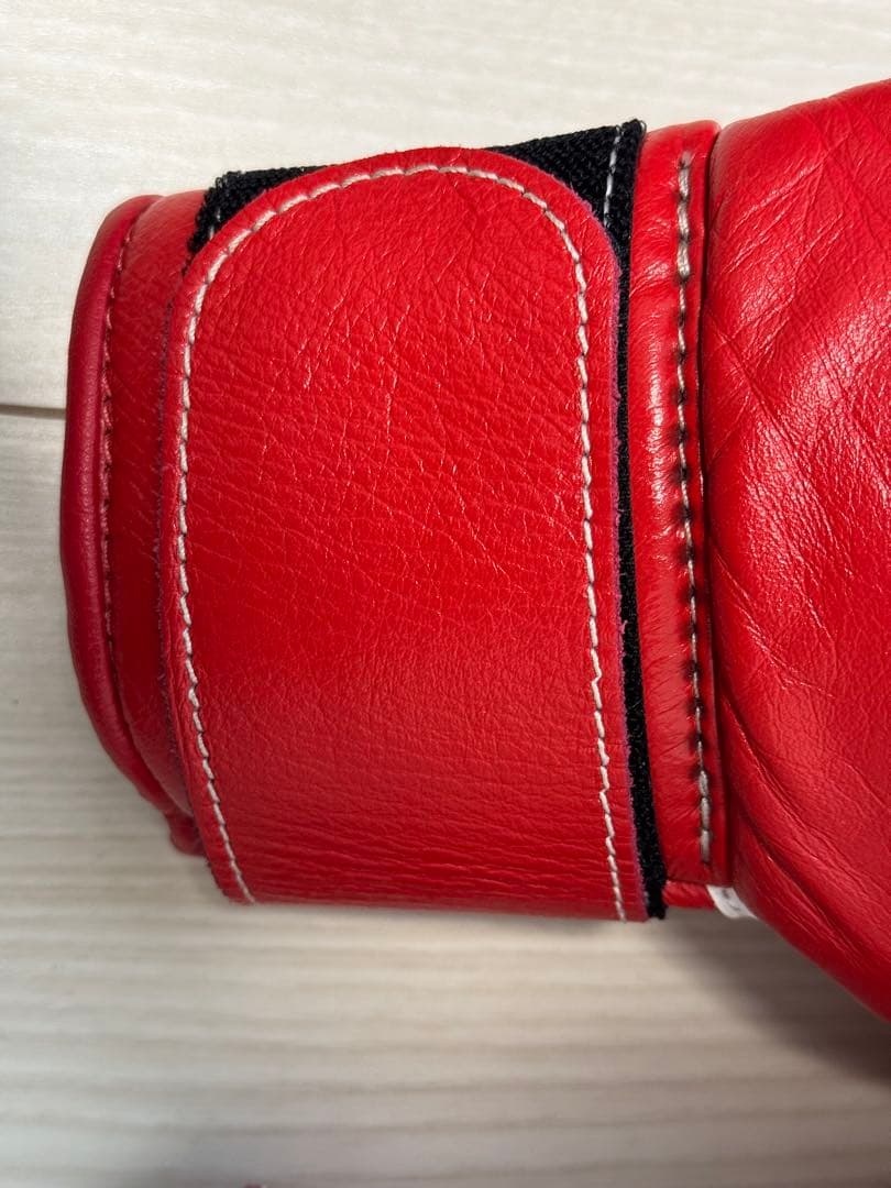 winning ウイニングボクシンググローブ8oz 箱付き　美品　マジックテープ